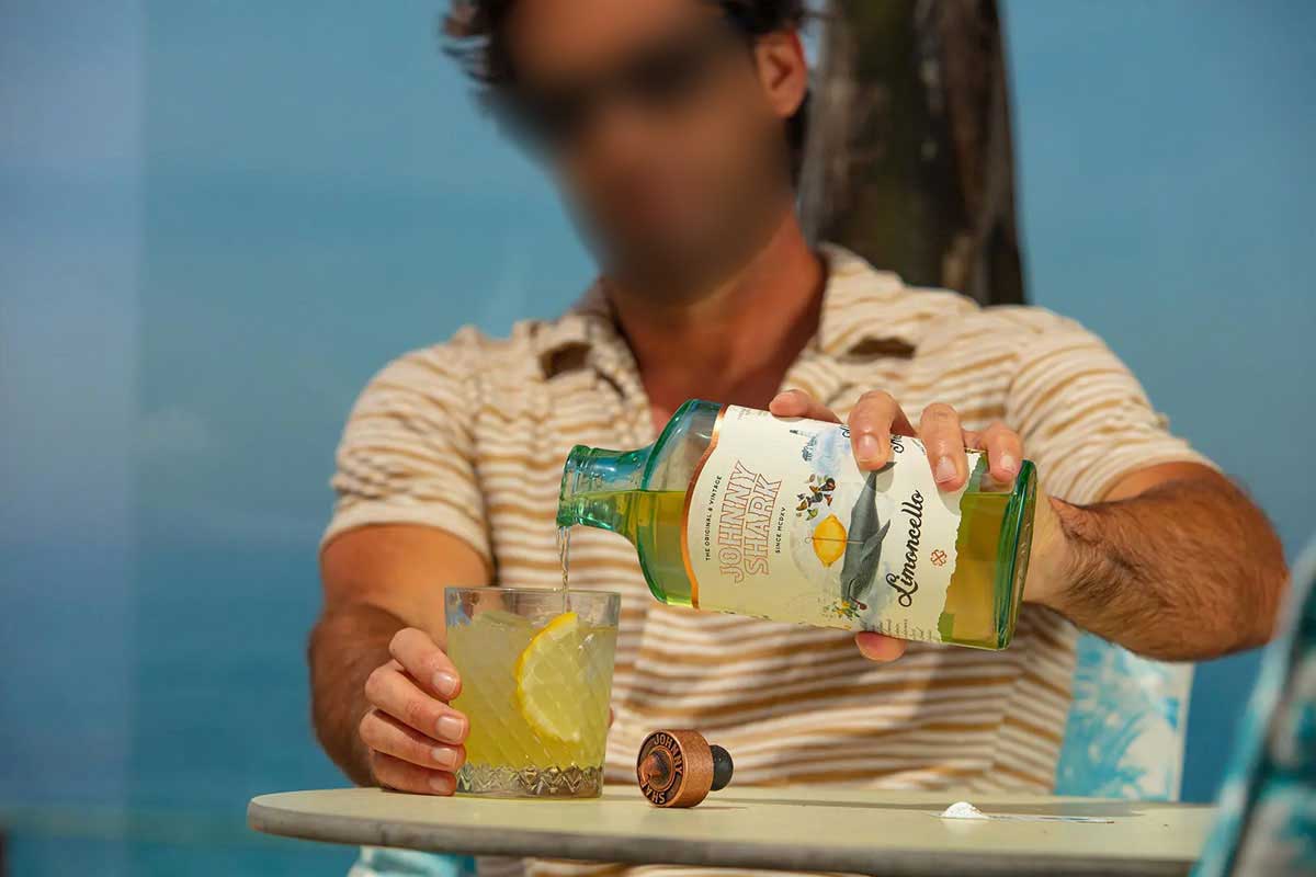 柠檬鲨包装瓶设计 意大利Johnny Shark柠檬酒包装设计