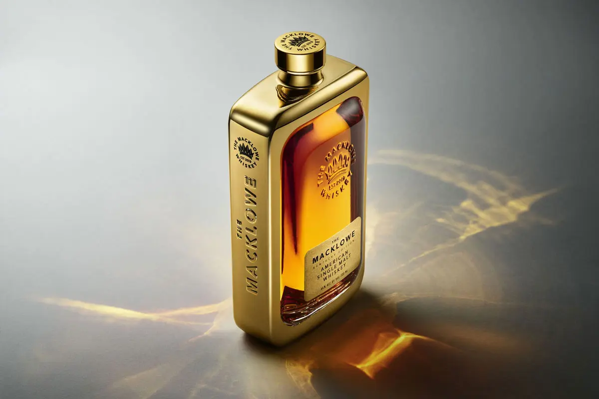 琥珀色酒液包装设计 Macklowe纯麦威士忌包装设计