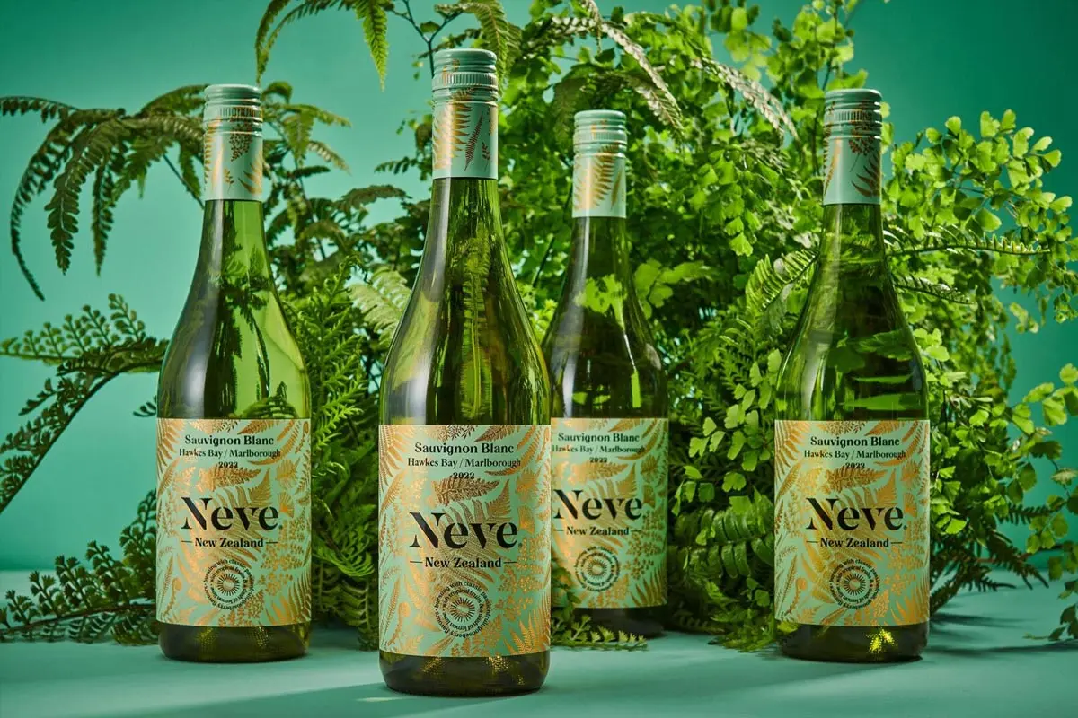 霍克斯湾酒标设计