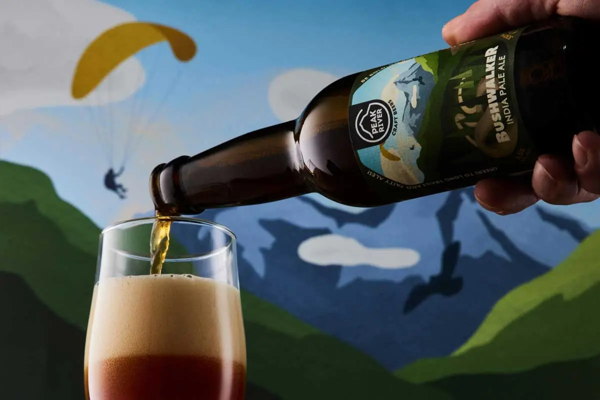 PEAK RIVER啤酒标签设计