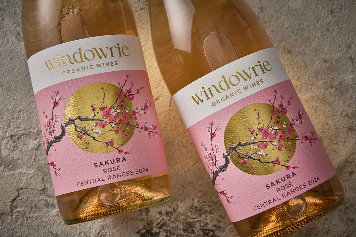 金太阳樱花插画包装设计 Windowrie葡萄酒包装设计