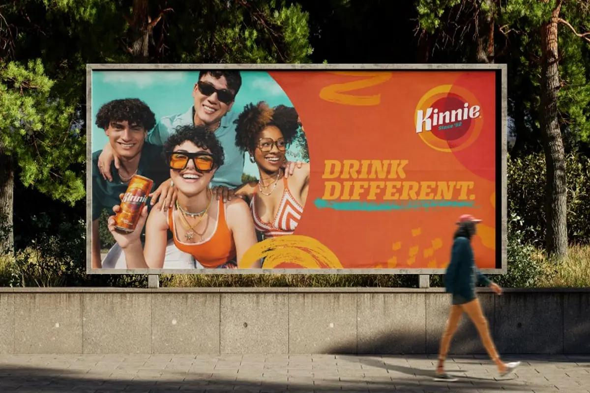 Kinnie饮料海报