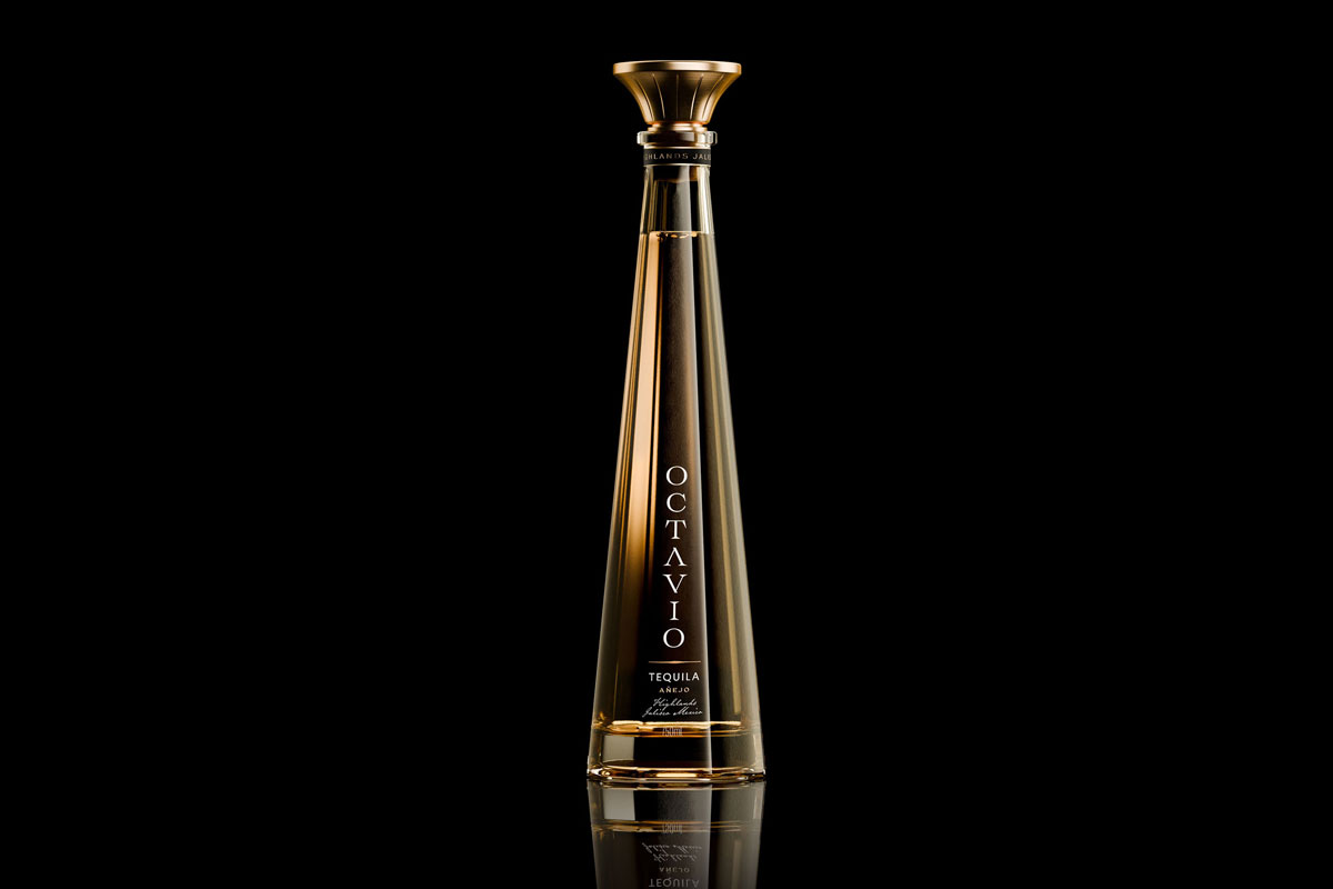 墨西哥Octavio Tequila龙舌兰酒包装设计-现代化元素设计